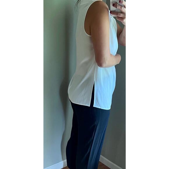 ST JOHN Sleeveless Blouse/Tank Top/Shell in Bianco White color Size Medium - Picture 8 of 17